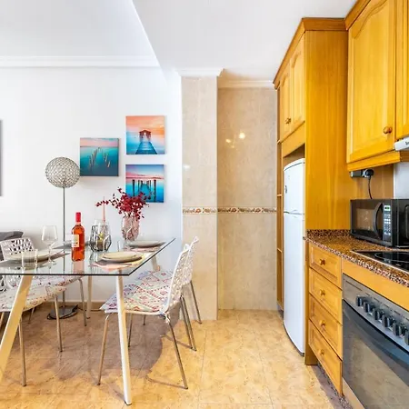Sunny Beach Apartment *